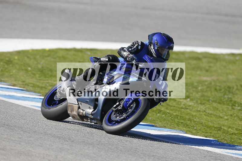 /02 28.-31.01.2025 Moto Center Thun Jerez/gruen-green/177